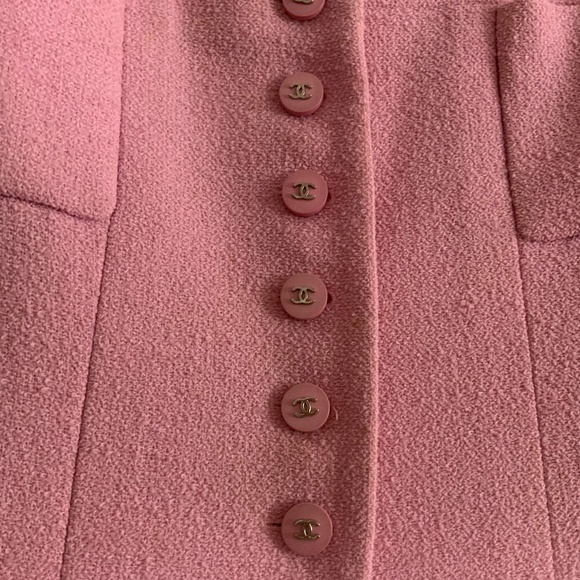 CHANEL VINTAGE TWEED PINK 1990S SUIT JACKET SKIRT SIZE 42 VERY PRELOVED - Picture 2 of 16